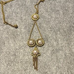 Elegant Vintage Gold and Pearl Necklace